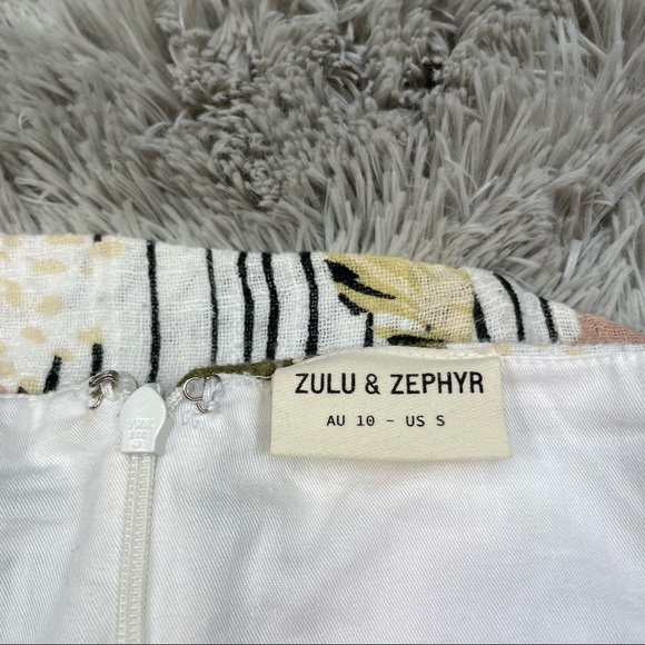 Zulu & Zephyr Reef Print Bodice Strapless Top Size Small - Picture 9 of 10